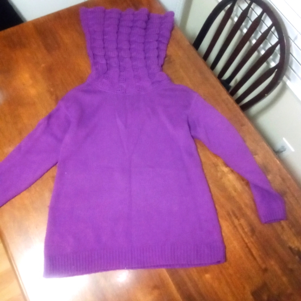 Unique sweater